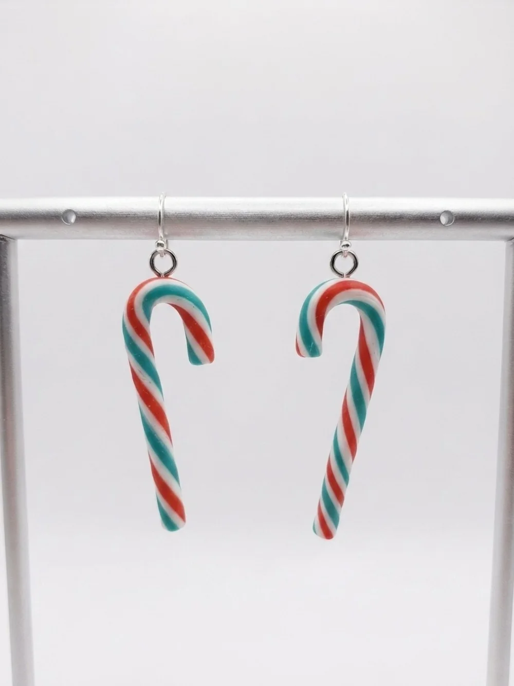 NEW Candy Cane Drop Earrings (0230)